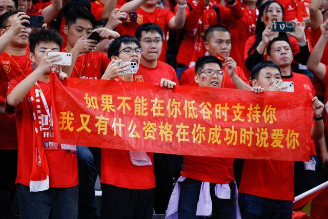纽约华人社交圈的“聪明”游戏，朋友成了供给者